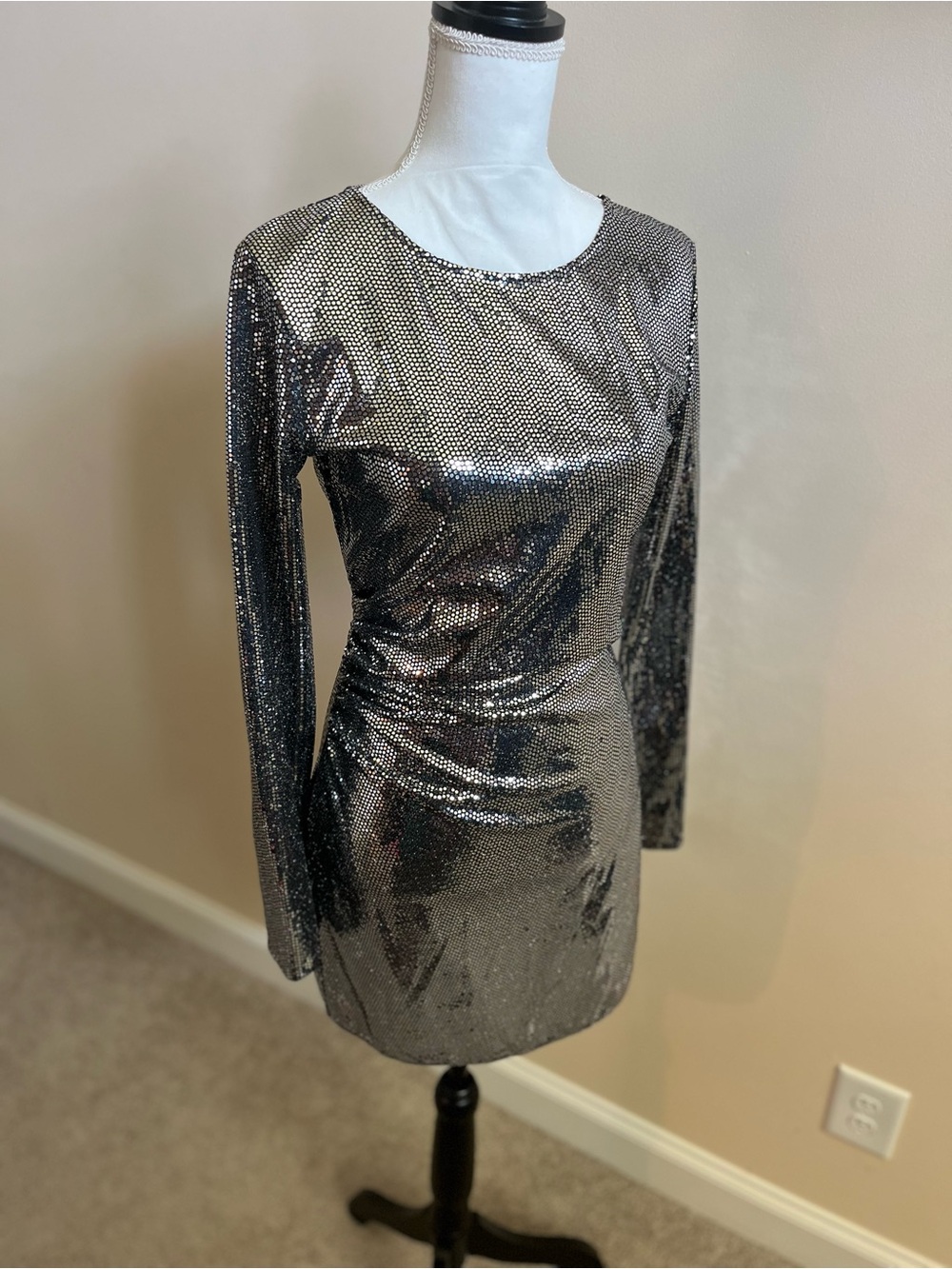 Silver Sequin Long-Sleeve Party Dress